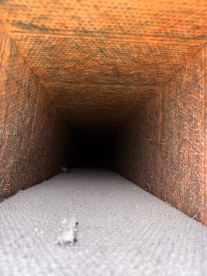 Deep air duct cleaning service
