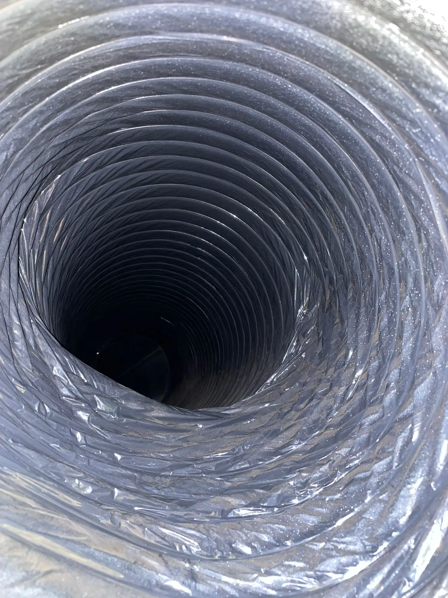 Clean interior of a flexible supply duct after cleaning